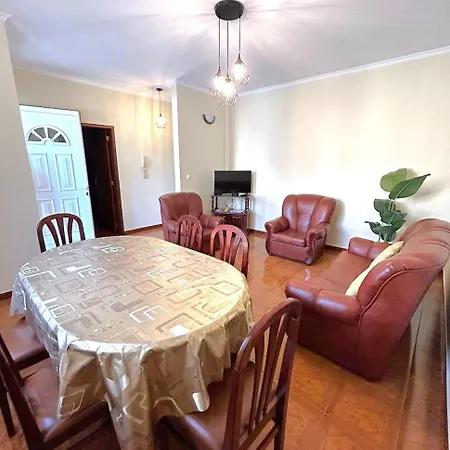 Nunes Φουνκάλ